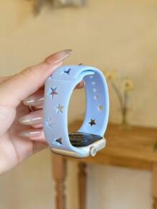 1pc Hollow Star Silicone Watch Band, Compatible With Apple Watch 38/40/41 42/44/45/49Ultra S10/11 42/46mm, Breathable Sports Strap Replacement, Suitable For 9 8 7 6 5 4 - Cut-out Star - View 18