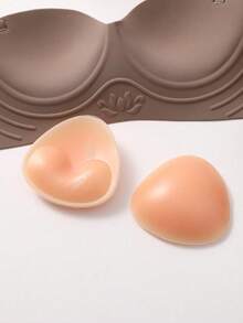 1 Pair Plus Size Silicone Breast Pads, Reusable Invisible Seamless Sweat-Proof Bra Inserts For Large Bust, Suitable For Bikini Swimwear, Backless Wedding Dress, Evening Gown, Includes 30pcs Flower-Shaped Disposable Nipple Covers, Women's Lingerie Accessories - Multicolor - View 6