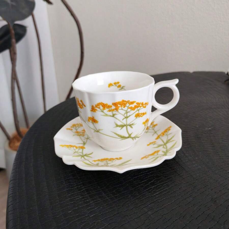 復古花卉陶瓷杯組 180ml 茶/咖啡杯附托盤 - 金黃蓍草圖案 - 查看 1
