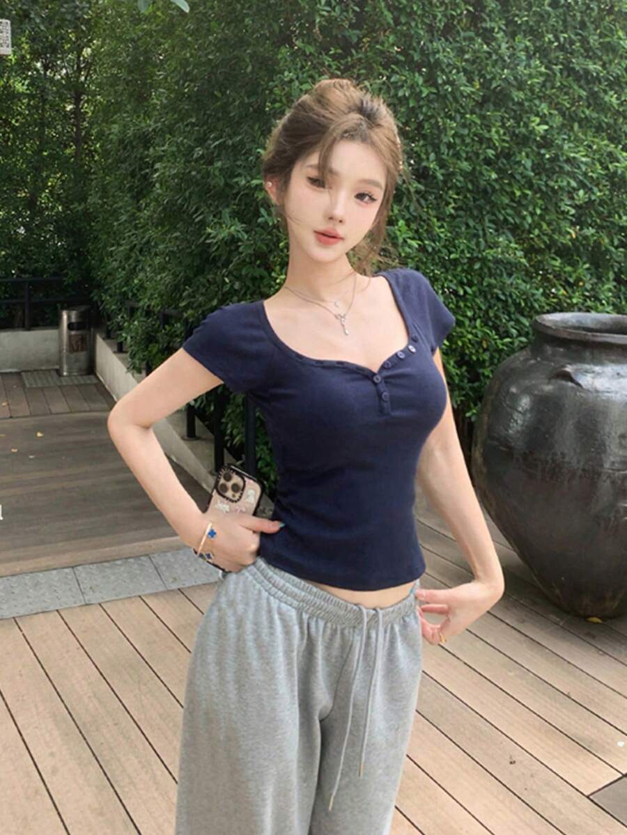 女士甜心领修身短袖T恤,春夏休闲款 - 藏蓝色 - 查看 1