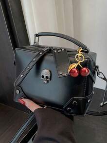 Niche Design Punk Motorcycle Style Skull Handbag, Fashionable Decoration Gothic Style Shoulder Bag, Suitable For Halloween Activities Cosplay Party - Black - View 13