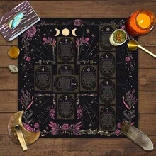 1 buah Alas Hitam dengan Pola Tarot Bulan Emas, Panduan Posisi Kartu Tarot, Bingkai Bunga Mawar Peony Ungu, Kain Altar untuk Membaca Kartu Ramalan Tarot, Dekorasi Ritual Meditasi, Hadiah - MultiWarna - View 6
