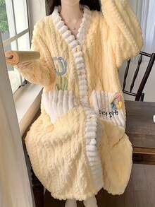 女款毛絨抓絨浴袍，柔軟蓬鬆長款前開扣大口袋居家休閒袍，可愛花卉刺繡寬鬆版型，秋冬款 - 彩色 - 查看 1