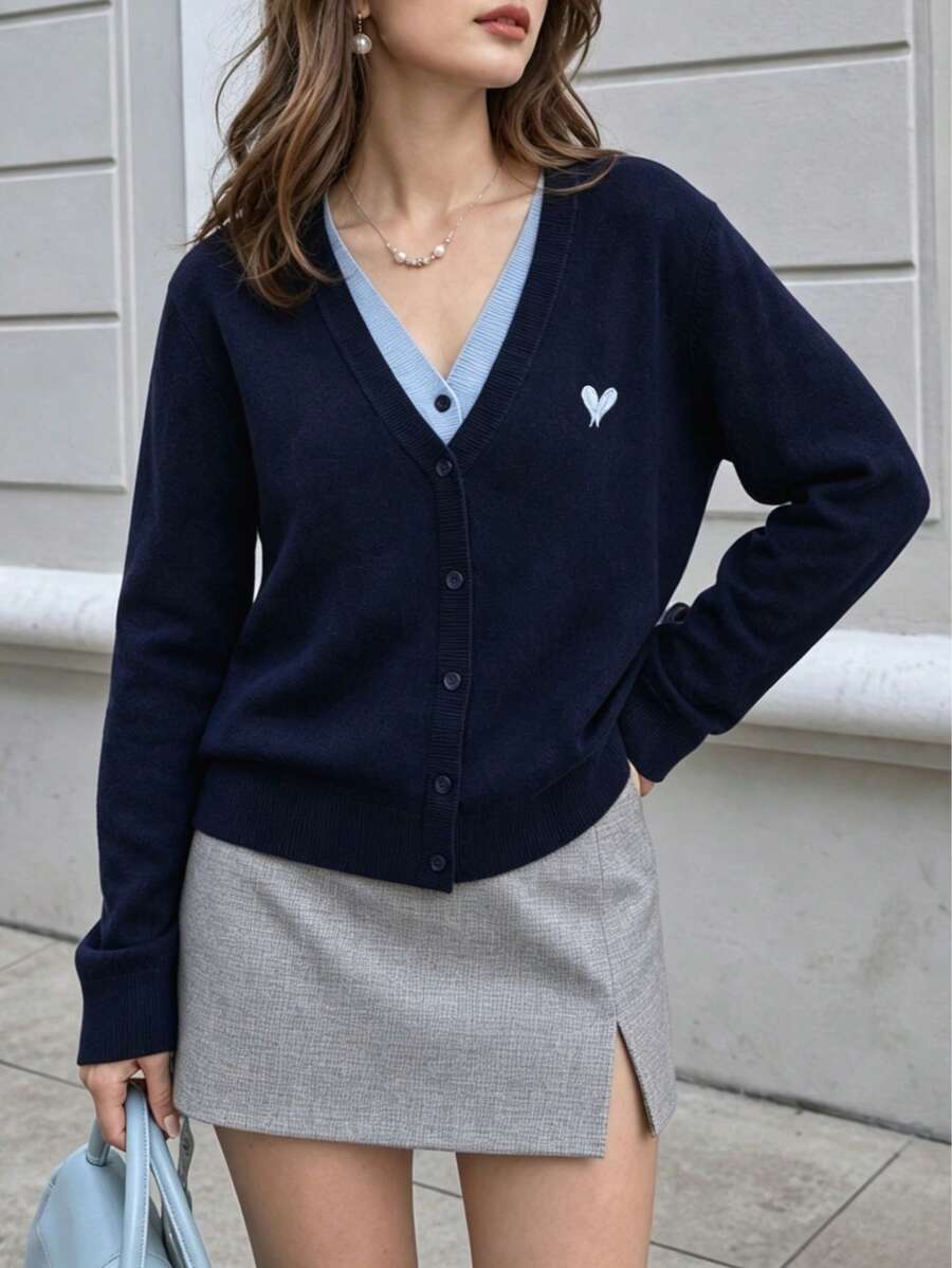 新款秋冬女款極簡休閒 V 領 2 合 1 開襟針織毛衣外套 - 藏蓝色 - 查看 1