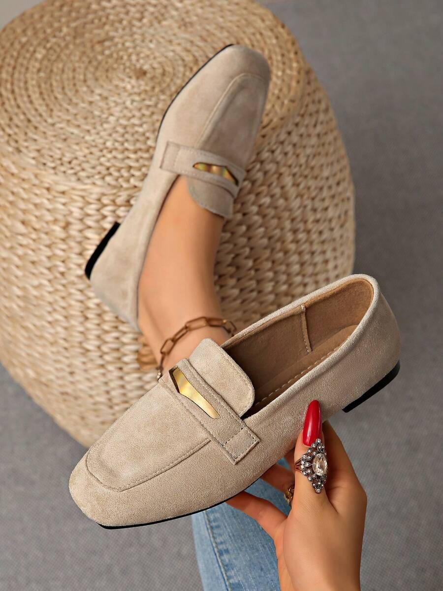 Sepatu Mary Jane Klasik Wanita Model Baru dengan Ujung Persegi, Ringan, Nyaman, Cocok untuk Semua Musim, untuk Perjalanan, Kerja, dan Kantor, Bernapas.