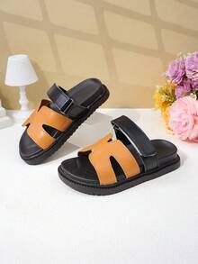 1 Pair Kids' Cool Contrast Color H-Shape Geometric Splicing Soft PU Material Non-Slip Wear-Resistant Open Toe Hook And Loop Flat Casual Slippers, Suitable For Summer Shopping/Family Outing - Black - View 8