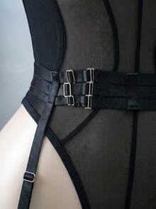 Women's Sexy Valentine's Day Lingerie, Pajama Set, 3-Piece Slim-Fitting Strappy Black Sheer Bodysuit, Mesh Patchwork Hollow Out Backless Bodysuit - 黑色 - 查看 4