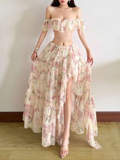 Top Dazzle Elegant Women's Square Neck Cap Sleeve Crop Top With Floral Print, Cold Shoulder And Lace Detail