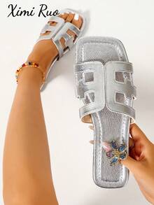 Ximi Ruo Bequeme Damen-Sandalen in breiter Passform mit Strass-Verzierung, koreanischer Stil, lässige flache Hausschuhe, offene Zehenpartie, Sommer-Outdoor-Schuhe, neue gewebte römische Sandalen für Frühling/Sommer, modische französische Damen-Schuhe für Kleider, Strand und Wohnung, braun, flach, lässig, TPU, Outdoor-Sommerschuhe - Silber - Übersicht 1