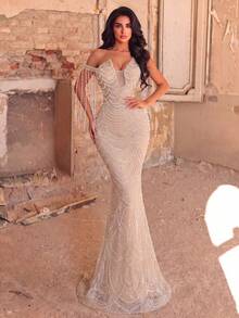 Glamorous Women's Sleeveless Cold Shoulder Sequin Mermaid Dress, Elaborate Long Formal Gown With Beaded Fringe And Zipper For Special Occasions - Apricot - View 8