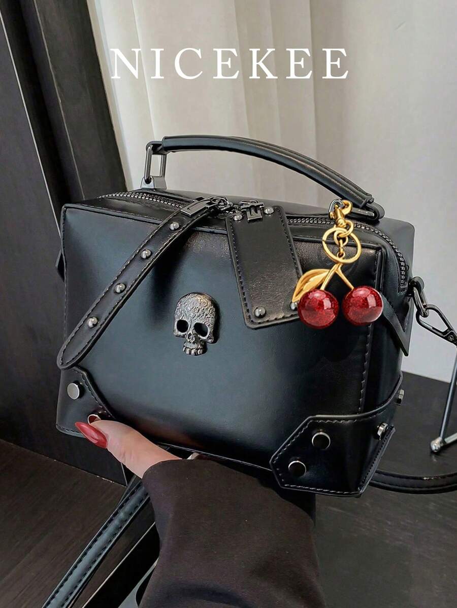 Niche Design Punk Motorcycle Style Skull Handbag, Fashionable Decoration Gothic Style Shoulder Bag, Suitable For Halloween Activities Cosplay Party