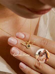1pc Customized Photo Projection Necklace, Birthstone Necklace, Angel Wings Projection Pendant, Photo Necklace, Wings Necklace, Memorial Photo Necklace, Mother's Day Gift - Custom Angel Wings Projection Necklace - View 4
