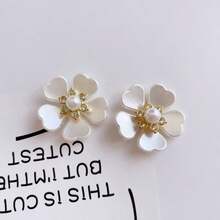 30pcs Faux Pearl Rhinestone Flower Design Charms, Faux Pearl Embellishments Brooch Flat Back Alloy Flower Rhinestone Buttons For Jewelry Making Clothes Bags Shoes Supplies Wedding DIY And Sew Craft Projects Valentines - 5-petal Flower White - View 5