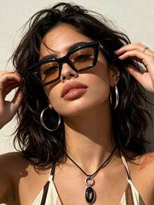 1 par de gafas de moda con marco pequeño estilo ojo de gato, gafas elegantes y versátiles de estilo vintage casual para mujer, adecuadas para uso diario, fotografía callejera, vacaciones, viajes, accesorio de playa de verano, regreso a la escuela - marrón claro - Ver 2