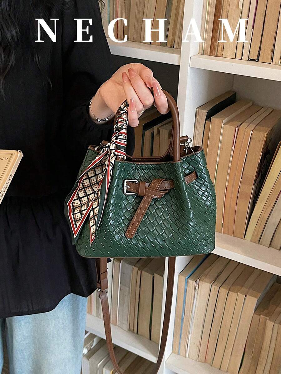 1件小眾設計扣飾女款拼色斜挎包,布料與PU材質,適合上班、購物、約會、旅行 - 綠色 - 查看 1