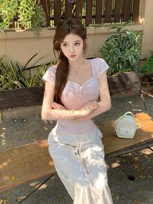 女士甜心领修身短袖T恤，春夏休闲款 - 淡紫色 - 查看 2