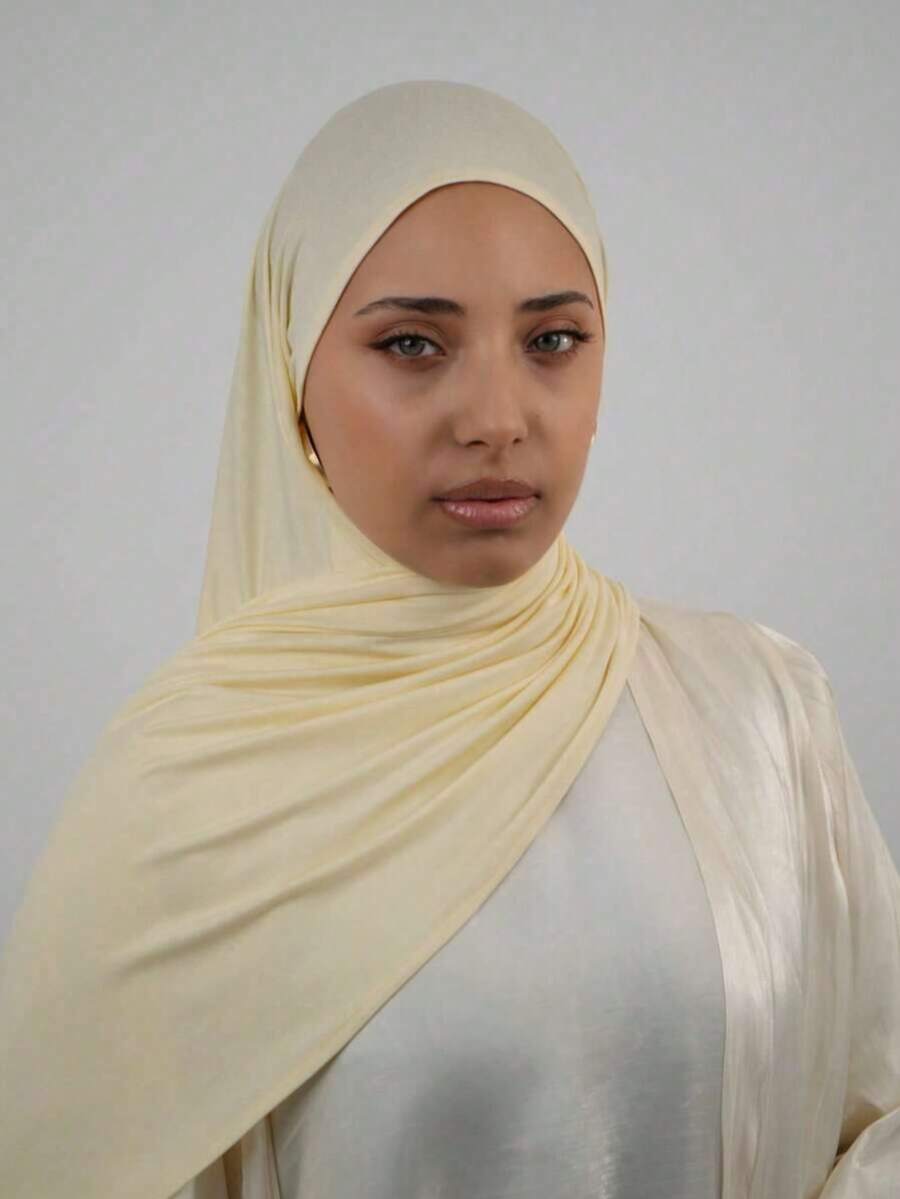 1 Pack Women Solid Color Premium Knit Hijab, Elegant Casual Classic Minimalist Headscarf, Perfect For Daily Life, Travel And Meetings - Yellow - View 1