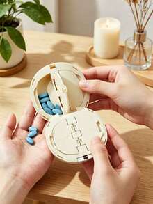 2-In-1 Round Pill Cutter & Portable Mini Multi-Layer Pill Storage Box, Convenient Pill Organizer, Easy-To-Use Design, Plastic Material, Simple And Practical, Suitable For Daily Medication And Travel, Perfect Birthday, Back To School, Mother's Day, Teacher's Day, And Easter Gift - Multicolor - View 4