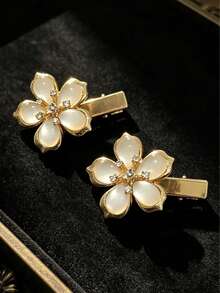 2pcs Luxury Gold Cat Eye Stone Rhinestone Flower Hair Clips, Vintage Gentle Floral Metal Edge Clips, Versatile Hair Accessories Gift For Women's Party And Wedding - Multicolor - View 8
