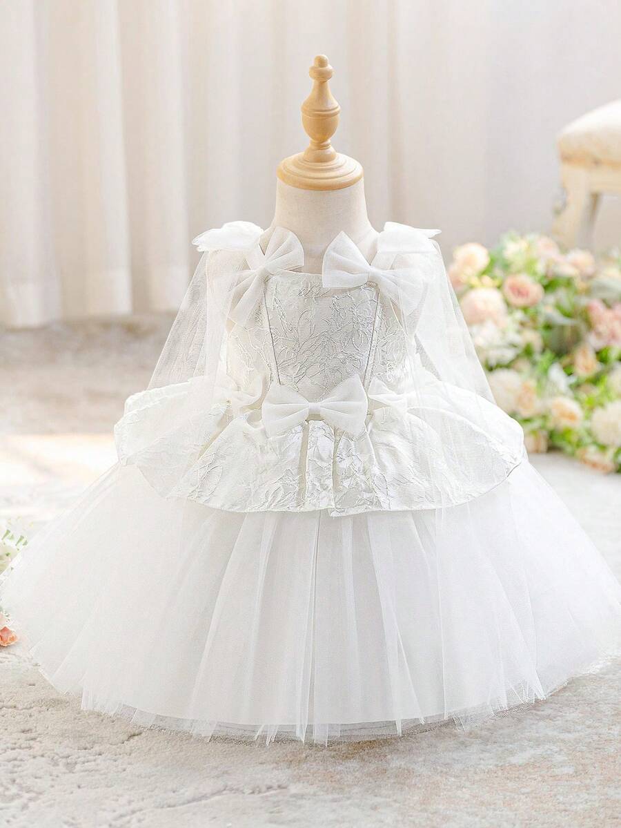 Gaun Bayi Perempuan Lucu dengan Tali Bahu Tebal, Pita, Kain Jacquard, dan Patchwork Jala, Cocok untuk Perayaan Ulang Tahun, Bando Tidak Termasuk - Putih - View 1