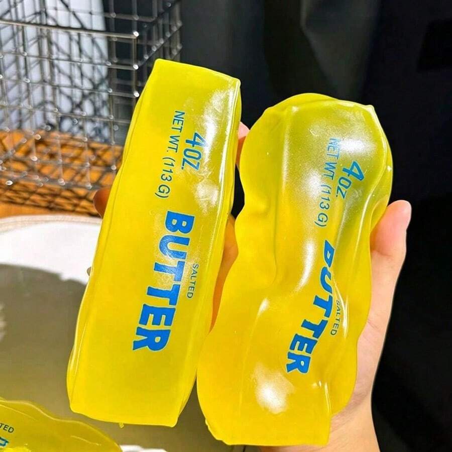 1個烘焙原物料透明奶油慢回彈玩具，彈性果凍TPR迷你辦公紓壓玩具，演唱會粉絲小禮物（隨機款式） - 彩色 - 查看 1