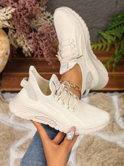 All Season Breathable Mesh Beige Women's Sports Shoes Lightweight Lace-Up Daily Casual Versatile Sneakers