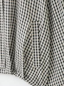 YROOE Women's Autumn/Winter Black & White Fine Plaid Stand Collar Front Zipper Loose Drop Shoulder Short Jacket - Black and White - View 5