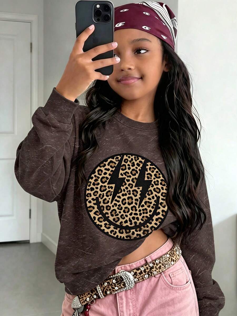 Girls' Western Style Sweatshirt, Leopard Print Lightning Smile Face Chest Graphic, Vintage Washed Autumn/Winter Campus Top - Brown - View 1