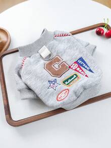 PETCIRCLE 1件寵物衣服 小狗幼犬貓咪適用 可愛寵物秋冬款 極簡純色百搭 防風保暖 字母刺繡美式徽章運動衫 - 灰色 - 查看 13