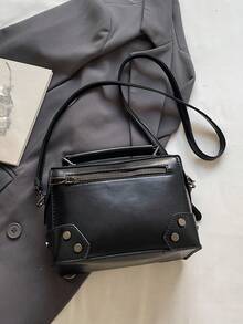 Niche Design Punk Motorcycle Style Skull Handbag, Fashionable Decoration Gothic Style Shoulder Bag, Suitable For Halloween Activities Cosplay Party - Black - View 10