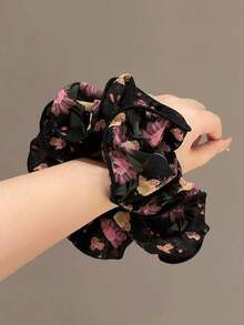 1 buah Ikat Rambut Scrunchie Chiffon Motif Bunga Gaya Korea Vintage Prancis, Aksesori Rambut Sanggul Elegan dan Serbaguna - Hot Pink - View 1