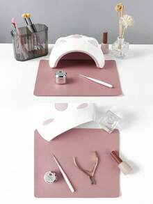 1pc (25*21cm) Light Pink Nail Desk Mat, Waterproof Soft PU Leather, Studio Table Mat, Foldable Nail Arm Rest Pad, Suitable For Nail Technicians Salon And Home Use - Dusty Pink - View 5