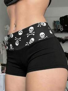 Y2K Style Skull Print Belt Shorts, Black High Waist Fitted Butt-Flattering Shorts Summer - Multicolor - View 2