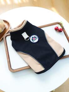 PETCIRCLE 1件裝寵物衣服 小狗幼犬貓用 可愛柔軟透氣舒適戶外探險背心，附牽繩扣環 - 黑色 - 彩色 - 查看 4