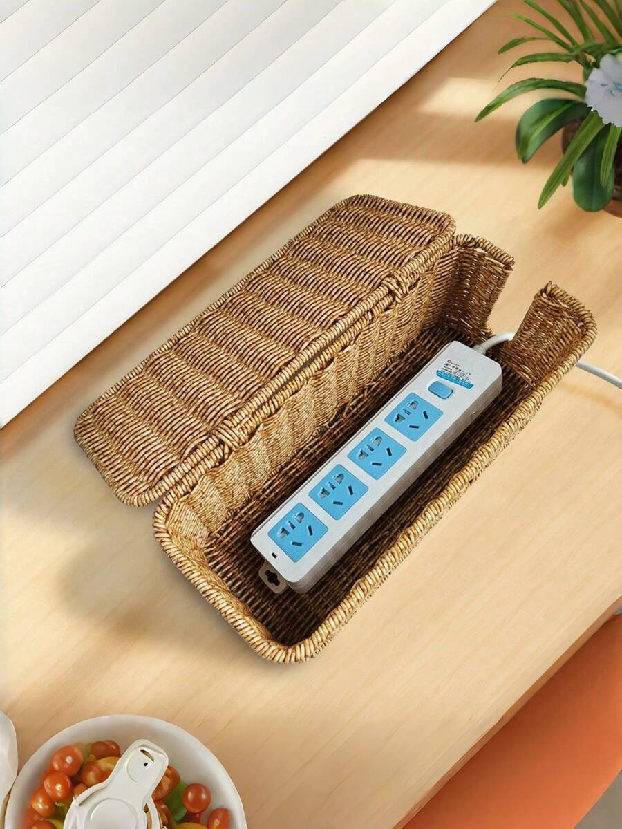 1件手工編織理線收納盒,附2個開放式插槽,可用於隱藏電源接線板、路由器與USB集線器線材 - 咖啡棕 - 查看 1