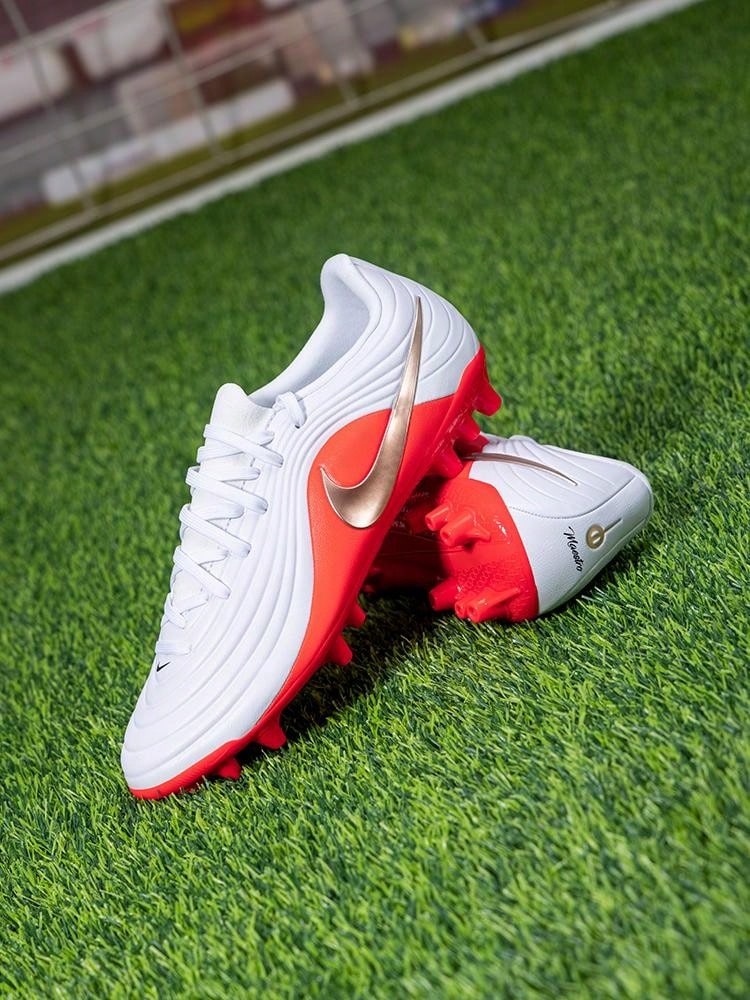 Nike 男款 TIEMPO MAESTRO ACADEMY AG 26 新款人造草皮比賽足球鞋 IB4479-100 - 白色/紅色 - 查看 1