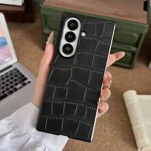 Luxury Crocodile Texture PU Leather Phone Case Compatible With Samsung Galaxy Z Fold 8 Fold 8 Ultra Fold 7 Fold 6 Fold 5 Fold 4,Full Wrap Shockproof Anti-Drop Foldable Phone Protective Cover, Vintage Business Elegant Cell Phone Shell - Black - View 14