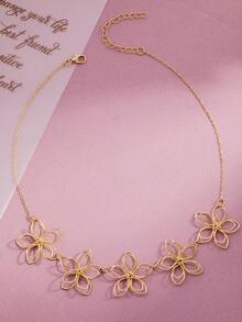 1pc Fashion Elegant Hollow 3D Flower Pendant Necklace For Women - Gold - View 4