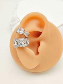 2pcs Set Elegant Full Zirconia Plum Blossom Wheat Ear Cuff, No Piercing Ear Clips, Luxury High-End Daily Commute Earrings For Women - Silver 2-piece Set - View 2