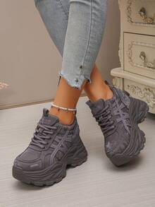 Zapatos de mujer con suela gruesa de 9CM, nuevos para primavera/verano 2026, zapatos de aumento de altura para mujeres pequeñas, zapatos deportivos casuales ligeros para estudiantes en color negro, zapatillas deportivas con suela blanda transpirable y aumento de altura interior, zapatillas blancas - Café integral - Ver 2