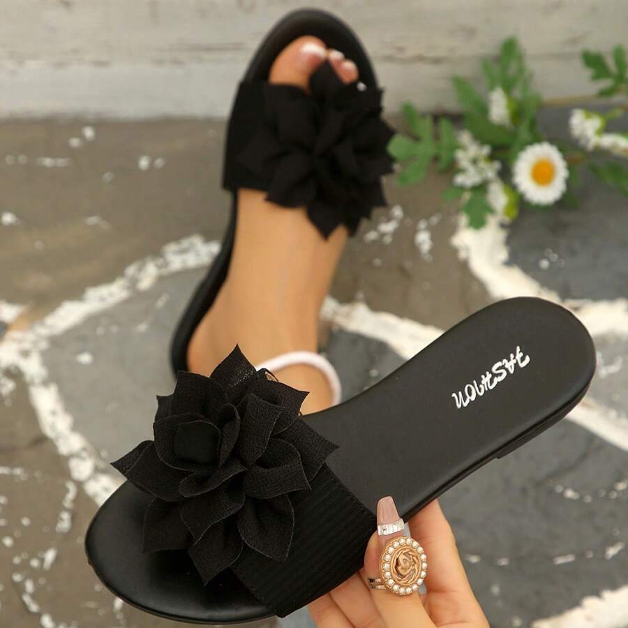 PWIIMG Women's Summer Flat Sandals, Exaggerated Flower Slides, Beach Vacation Slippers, Slouchy Outing Flat Beach Flower Holiday - Black - View 1