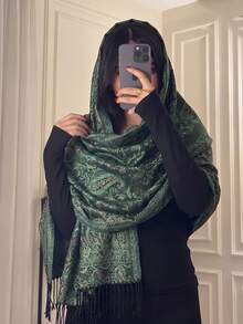 1件女款佩斯利花紋飄逸格紋圍巾，波希米亞風復古多功能披肩，適合日常穿搭 - 湖綠色 - 查看 2