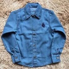 GABABY STORE Camisa Jeans Infantil Masculina em Algodão - Lavagem Clara e Escura (Tamanhos 4 ao 16) - Azul bebê - Visão 4