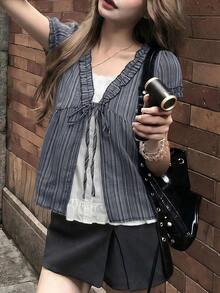 女款清新藍色條紋設計寬鬆短袖上衣，附綁帶細節與2合1疊穿設計，夏季黑色 - 黑色 - 查看 2