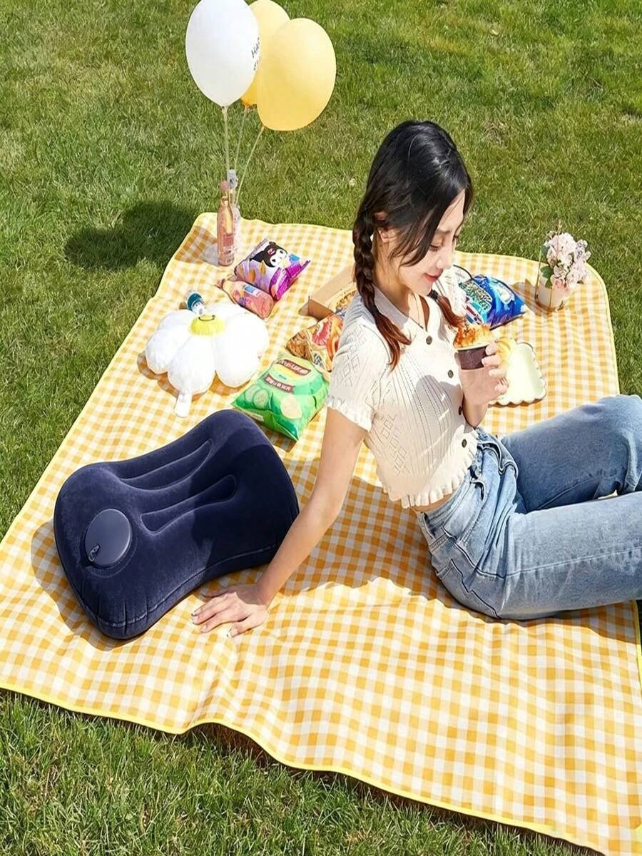 2PCS. Picnic Mat + Press-Type Inflatable Pillow Outdoor Camping Travel Combo Set - Multicolor - View 1