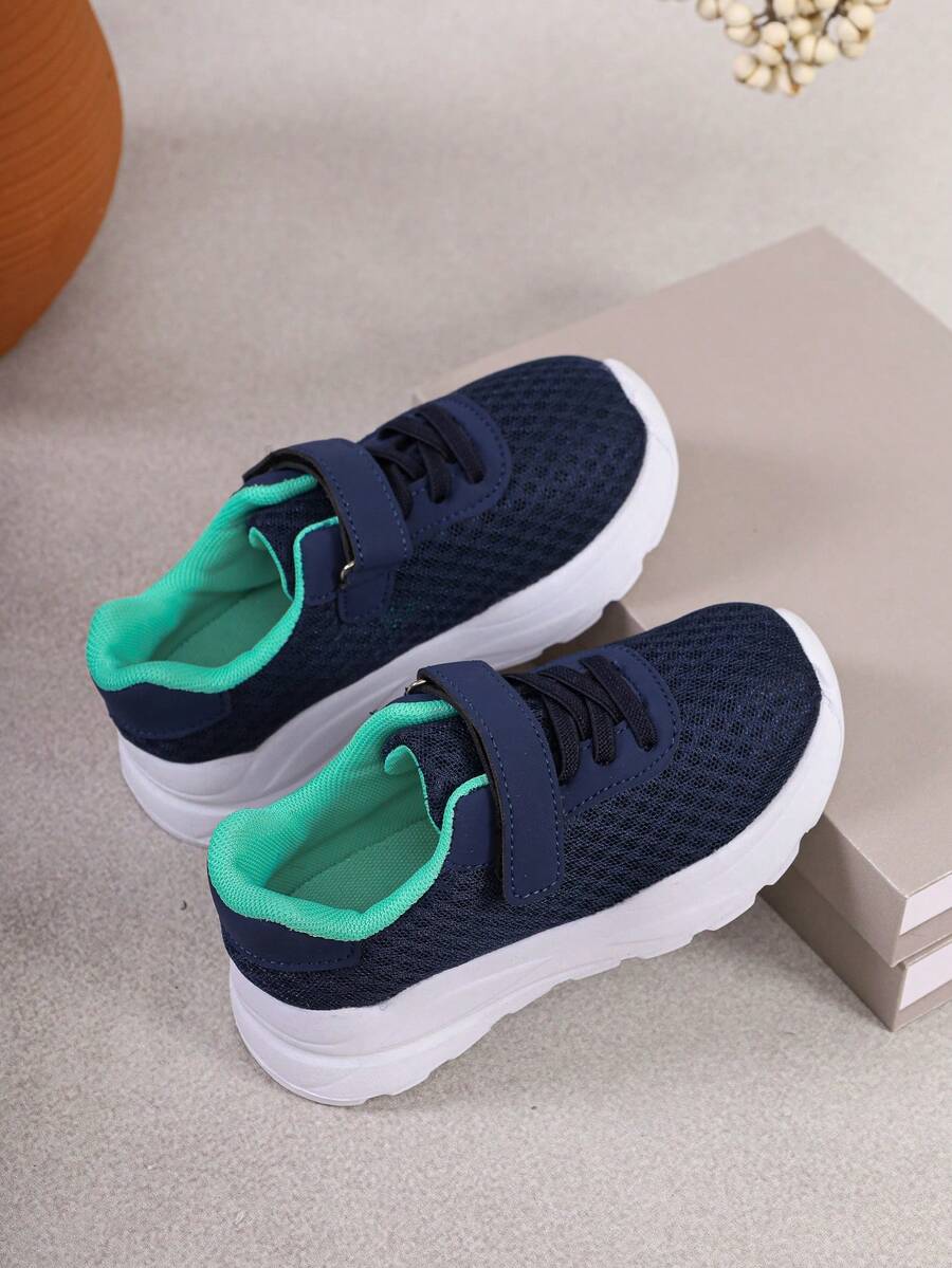 Minimalist Sporty Kids Running Training Casual Shoes, Navy Blue Breathable Mesh, Hook And Loop Strap, Round Toe Thick Sole, Suitable For Daily School Wear