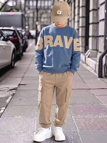 Tween Boys' Spring/Autumn Casual Knit 2-Piece Set, Blue Large Letter Print Crew Neck Sweatshirt And Khaki Cargo Pants With Side Pockets And Cuffed Hem - Blue - View 1