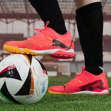 Sepatu Sepak Bola PUMA Future Artificial Turf TT (Gum Spikes) untuk Pria: Peredam Guncangan, Tahan Aus, dan Anti Selip - Merah dan hitam - View 5
