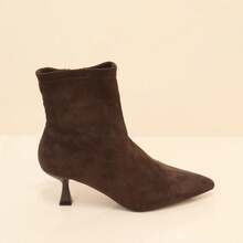 angelica Damen-Stiefeletten in Wildleder-Optik mit elastischem Schaft, spitzer Zehenpartie und niedrigem, elegantem Absatz, Cowboy-Stil, seitlicher Reißverschluss, für das Büro - Kaffee - Übersicht 3