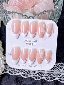10 piezas de arte de uñas hecho a mano, blanco con bordes franceses, diseño de relieve 3D con flores blancas y cuentas plateadas. Adecuado para uso diario, salidas casuales y fiestas. Uñas artificiales removibles y reutilizables para mujeres. - Blanco - Ver 5